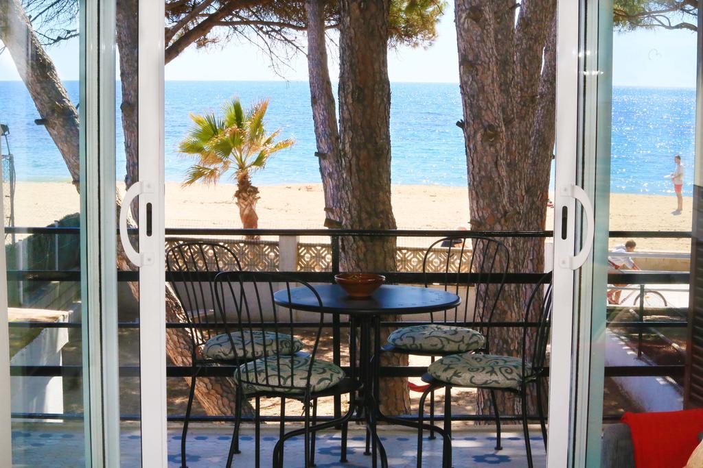 קמברילס La Torre - Villa Rosamar Beach מראה חיצוני תמונה